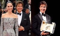 Tom Cruise tình tứ với bạn diễn trên thảm đỏ Cannes