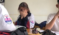 Báo động tình trạng rối loạn tâm lý ở học sinh do áp lực học hành, thi cử
