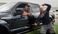 “The Rock” lại làm một việc khiến chúng ta yêu mến anh ấy nhiều hơn