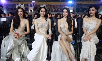 Dàn mỹ nhân ngồi hàng ghế đầu ở chung khảo Hoa hậu Việt Nam 
