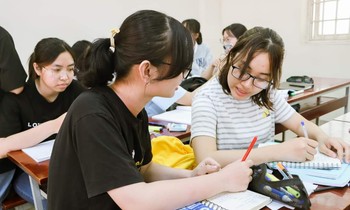 Dự án giúp sinh viên vượt qua “nỗi sợ tiếng Anh“