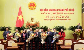 HĐND Hà Nội bầu bổ sung 2 uỷ viên UBND thành phố
