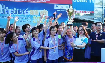 Đã tìm ra nhà vô địch bóng đá nam và nữ trường ĐH Mở Hà Nội