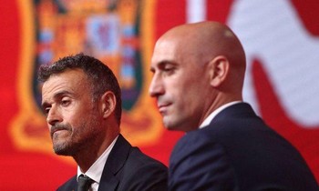 Cập nhật: Luis Enrique từ chức HLV Tây Ban Nha