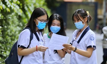 Bộ GD&ĐT công bố đề tham khảo kỳ thi Tốt nghiệp THPT 2022: Teen 2K4 tự tin đạt điểm Giỏi