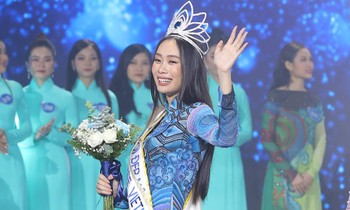 Những chuyện khó hiểu ở Miss Peace Vietnam: Thay đổi vương miện vào phút cuối và còn gì nữa?