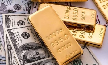 Giá vàng thế giới tăng mạnh, USD giảm sâu. Ảnh minh hoạ