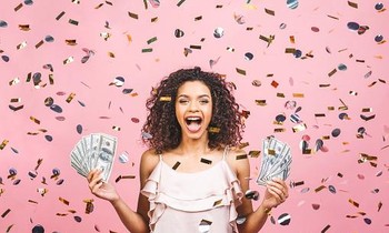 14 cách vận dụng "luật hấp dẫn" để hút tiền bạc và may mắn như các "chuyên gia tài chính"