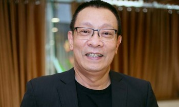 MC Lại Văn Sâm từng nhảy khóc khi rằng điều chia ly công tác 'Ai là triệu phú'