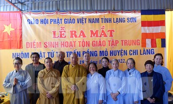 Lễ ra mắt điểm sinh hoạt tôn giáo tập trung tại Đồng Mỏ, huyện Chi Lăng -Ảnh: DC