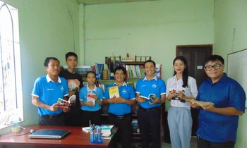 Tủ sách cộng đồng miễn phí Đam Books