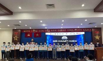Trao giải Hội thi Tin học trẻ TP. HCM lần thứ 30 năm 2021
