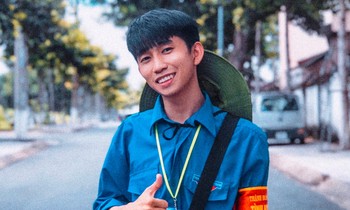 Nam sinh ngành Giáo dục Tiểu học với niềm đam mê dự án khởi nghiệp