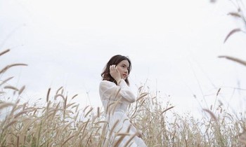 Nữ sinh 2K2 gây sốt với những chia sẻ 'xịn xò' về việc học và làm trên TikTok