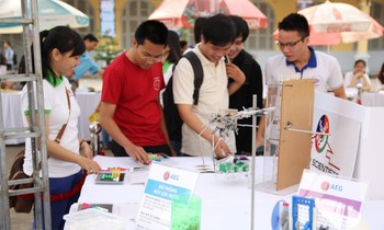 Nhiều hoạt động thú vị trong ‘Ngày hội khoa học STEMDAY TP. HCM năm 2022’