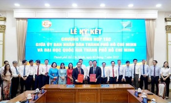 ĐHQG TP. HCM và UBND TP. HCM ký thỏa thuận hợp tác toàn diện