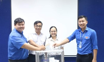 Bầu chọn Giải thưởng ‘Bồ câu trắng’