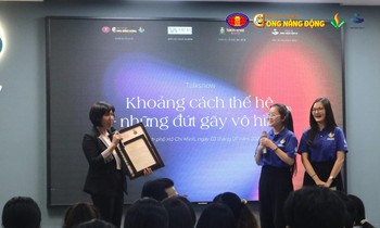 Đa dạng hoạt động gây quỹ cho ‘Mùa Hè Xanh’ của sinh viên Nhân văn