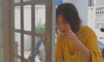 Cô gái tuổi 17 và cửa hàng bán đồ handmade doanh thu 200 triệu đồng/tháng