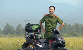 'Phố trong làng': Phạm Anh Tuấn vào vai cảnh sát, Doãn Quốc Đam hóa Chí Phèo thời hiện đại