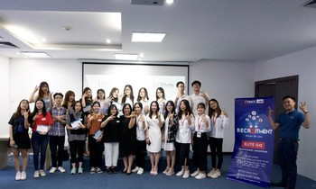 Định hướng nghề nghiệp cho sinh viên cùng Hội Sinh viên Tài năng Khoa Quản trị Kinh doanh
