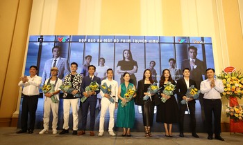 Hành trình công lý - Việt Anh đóng cặp lại cùng Hồng Diễm sau 15 năm