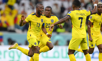 Qatar 0-2 Ecuador: Chênh lệch đẳng cấp, thua kém kinh nghiệm