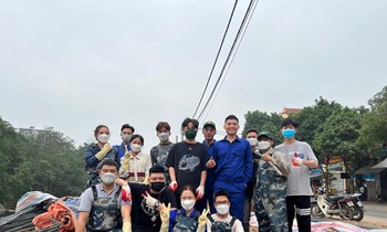 Chàng trai trẻ nghỉ việc, quyết tâm đi tìm lại màu xanh cho Hà Nội