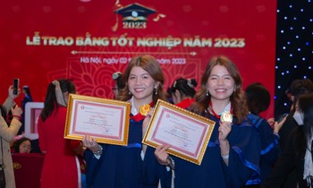 Thanh Minh - Thu Huyền: Cặp sinh đôi cùng tiến của Trường Đại học Ngoại thương
