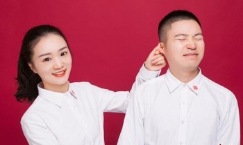 Nữ y tá từ Vũ Hán