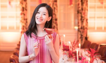 Hotgirl trà sữa Chương Trạch Thiên