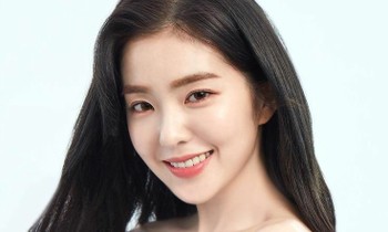 Vừa tái xuất sau bê bối, Irene lại bị “ném đá” vì giữ một thói quen cũ khi chụp ảnh