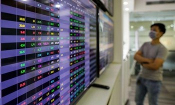 Cổ phiếu VPB có gì 'hot' sau bán vốn tỷ USD cho ngân hàng SMBC?