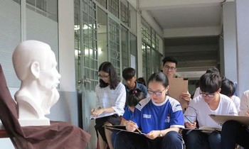Trường ĐH Kiến trúc TP. HCM dời lịch thi các môn Năng khiếu đợt 2