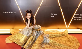 Hoàng Thùy Linh tỏa sáng khi diện trang phục lộng lẫy, lấy cảm hứng từ phượng hoàng