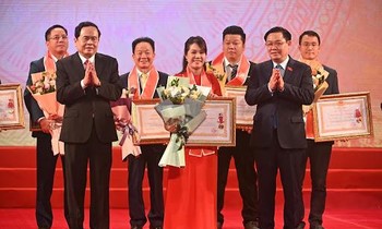 Tôn vinh doanh nhân, doanh nghiệp Thăng Long 2021