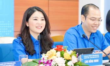 Làm thế nào để phát huy vai trò, trách nhiệm của thanh niên trong chuyển đổi số?