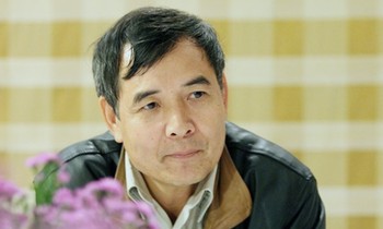 TS Lê Trường Tùng