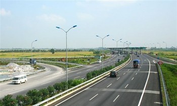 Khởi động đầu tư dự án cao tốc TPHCM - Mộc Bài