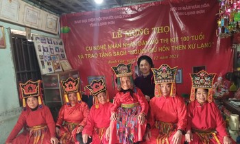Độc đáo mũ Then người Tày, Nùng xứ Lạng