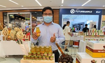 'Phiên Chợ Xanh Tử Tế' - Nỗ lực gắn kết cộng đồng của UNIQLO