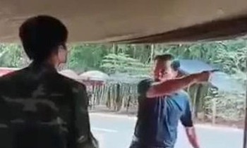 Tạm đình chỉ công tác Phó Chủ tịch HĐND huyện phản ứng khi được đo thân nhiệt