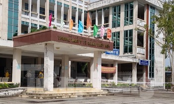 Kỷ luật Giám đốc Trung tâm y tế tiêm vắc xin cho người dưới 18 tuổi ở Cần Thơ