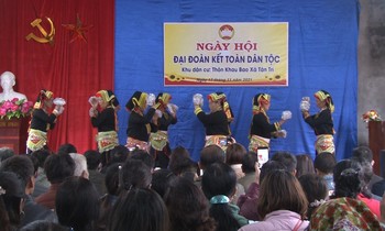 Nhờ làm tốt an ninh trật tự, các hoạt động văn hóa diễn ra sôi nổi, an lành Ảnh: Duy Chiến