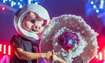 Chung kết The Masked Singer Vietnam: Sân khấu hoành tráng, fan phát hiện chi tiết khó hiểu
