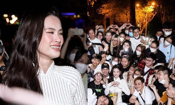 Đông Nhi lần đầu xuất hiện sau "khẩu chiến" với fan ruột, khóc nức nở và thừa nhận điều này