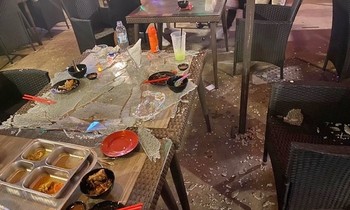 Nồi lẩu nóng khiến mặt bàn kính nổ tung làm khách bị thương, bạn đi ăn nhớ lưu ý điều này