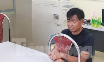 Bố vợ trùm ma túy Tàng Keangnam bị bắt cùng khẩu súng đã lên nòng