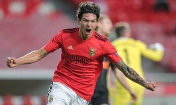 Darwin Nunez: Mảnh ghép kịp thời cho Manchester United?