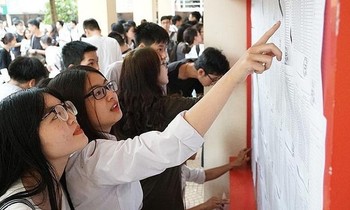 Điểm chuẩn Đại học 2021 phía Nam: ĐH Luật TP.HCM gây chú ý với ngành học gần 29 điểm